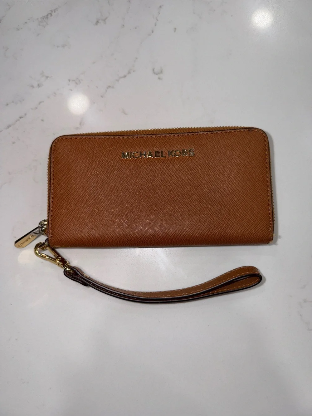 Michael Kors Tan Saffiano Zip Wristlet Card Holder